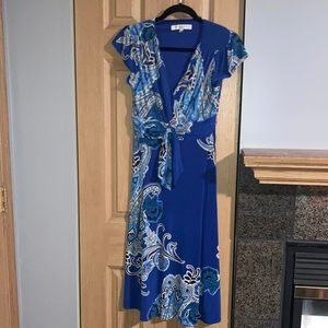 Women’s casual dress size medium